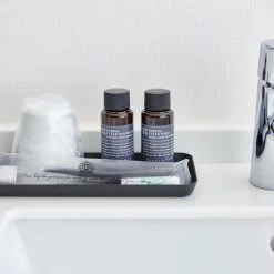 Outlet 🎉 Yamazaki Home Vanity Tray, Steel, Flat, Black, Flat 🌟 -Outlet bathroom Store 1361b42d025ad676 2689 w800 h800 b0 p0